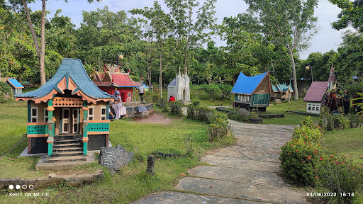 Place Image